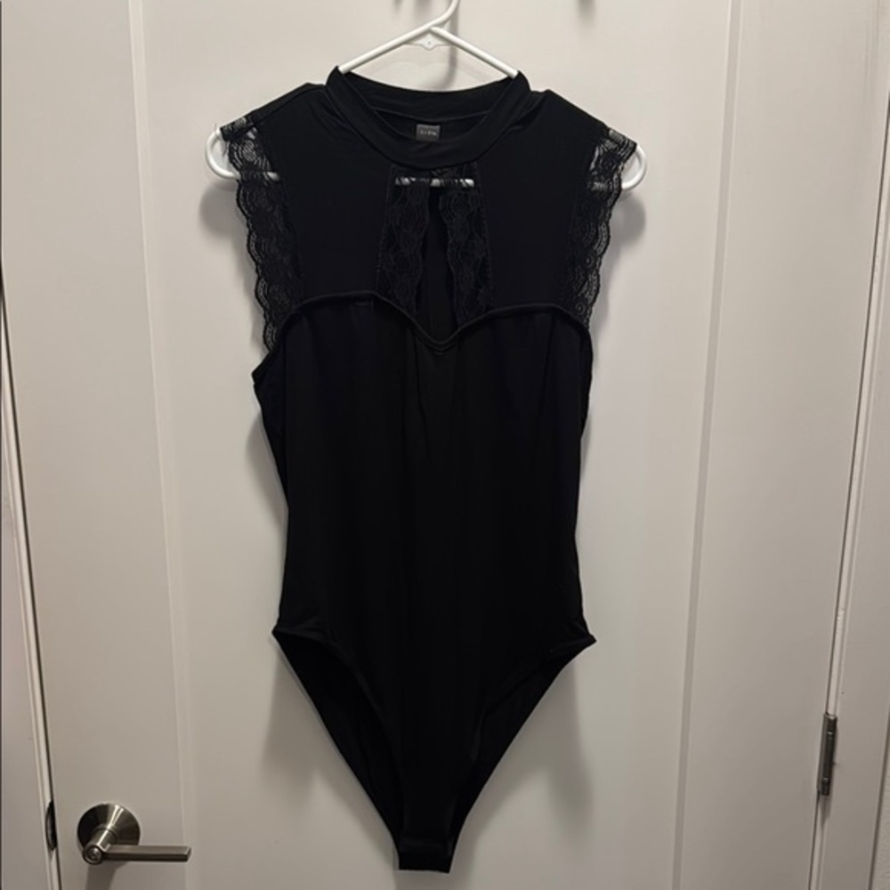 SHEIN Black Lace Bodysuit. XL